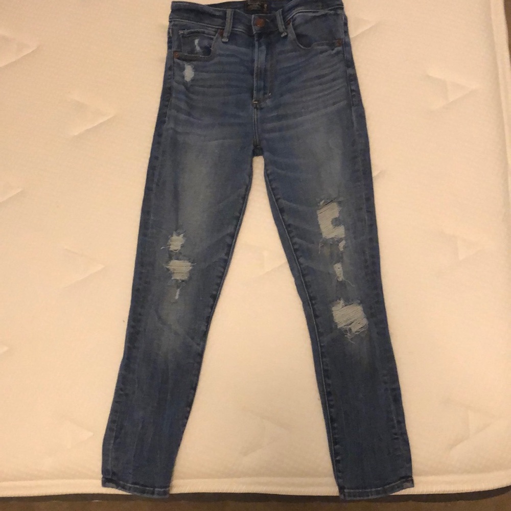 Abercrombie & Fitch Simone high rise ankle jeans